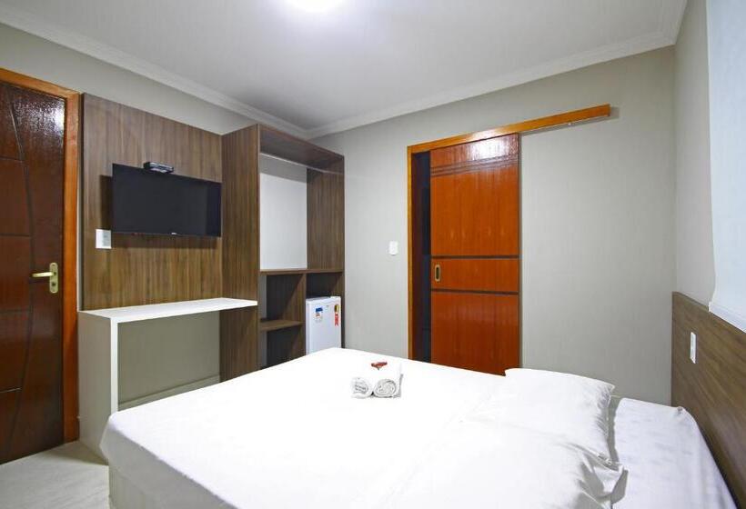 StandaardKamer, Mdj Pousada