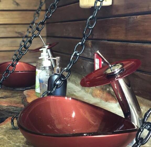 کلبه ییلاقی, Pousada Toca Da Raposa