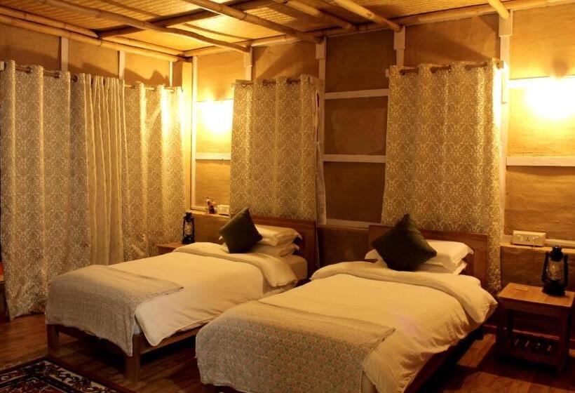 اتاق استاندارد, Palighar Farmstay