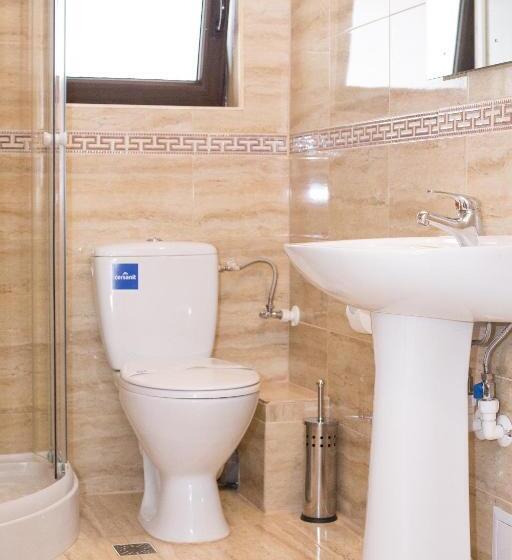 Номер Superior, Complex Azar