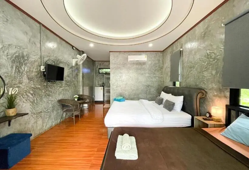 スタンダードトリプルルーム, Dara Homestay