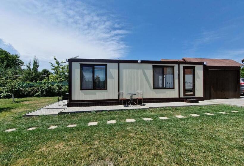 اتاق استاندارد با تخت بزرگ, House Garden