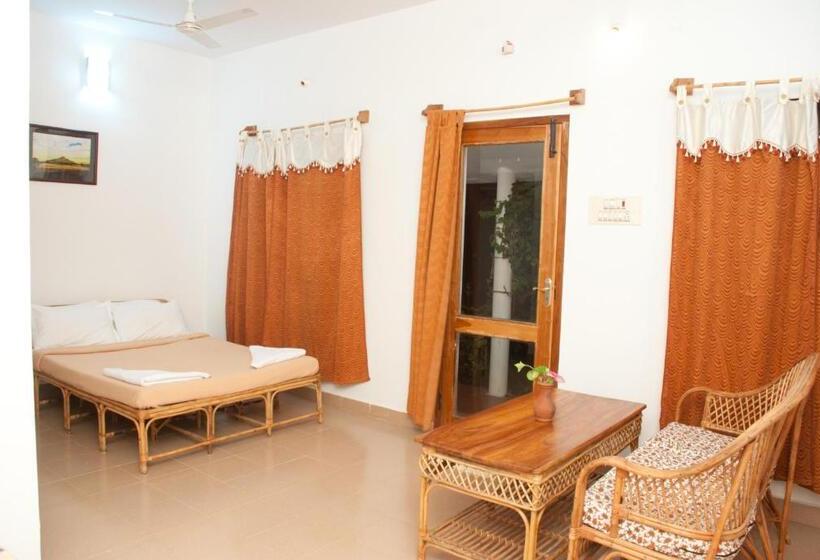 Deluxe Rum, The Mountain Retreat