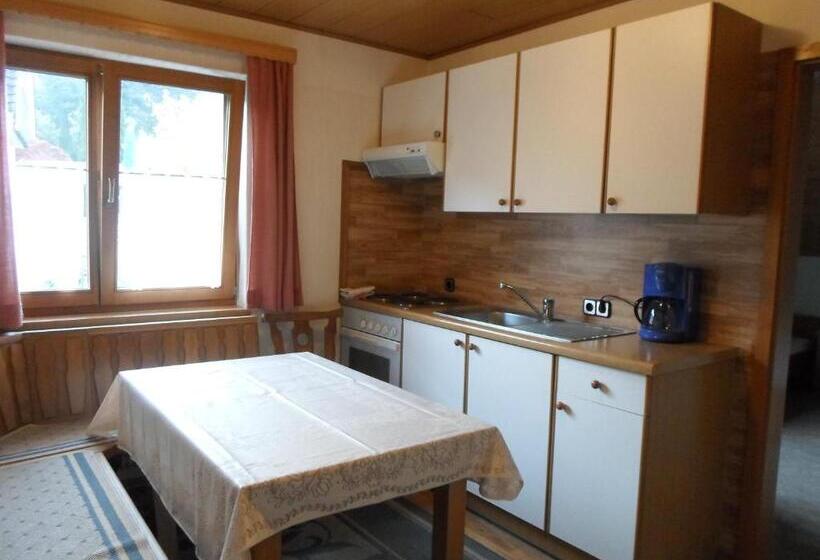 شقة غرفة واحدة, Gästehaus Zussner