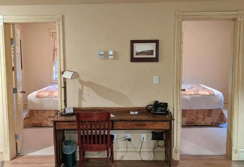 ２ベッドルームアパートメント, Third Mission Heritage Suites