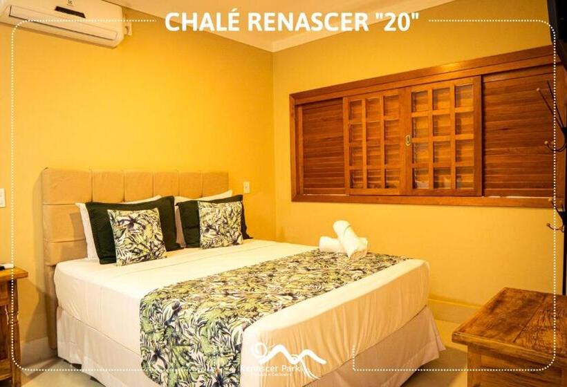 Quarto Quádruplo Estandar, Pousada Renascer Park