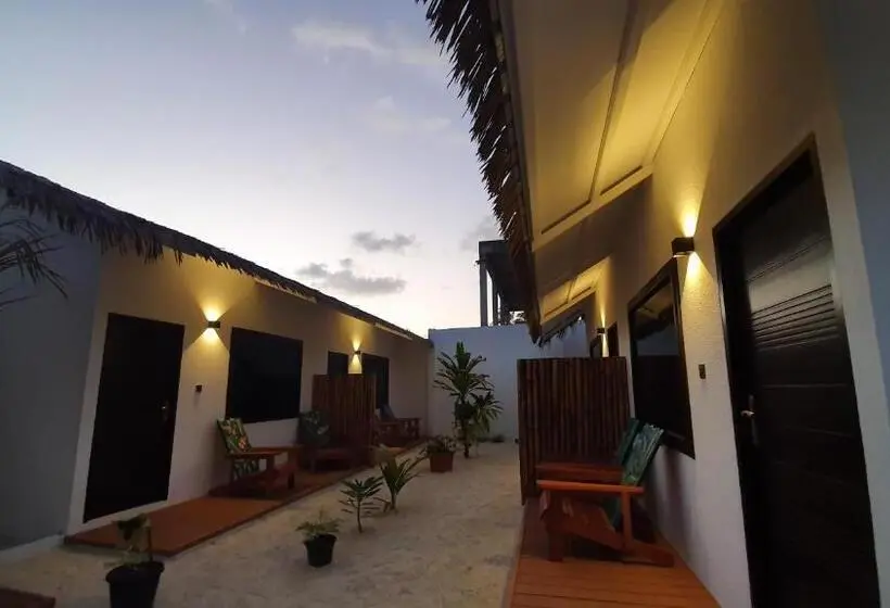 اتاق استاندارد با چشم‌انداز باغ, Blue World Dharavandhoo