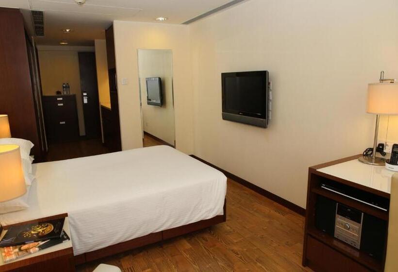 استودیوی استاندارد, 218 Apartment