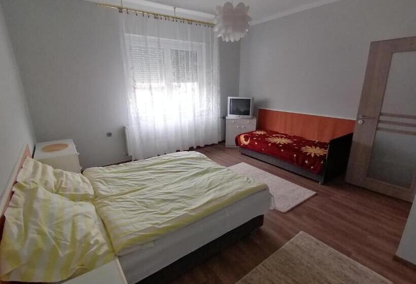 디럭스 룸, Apátságúti Vendégház