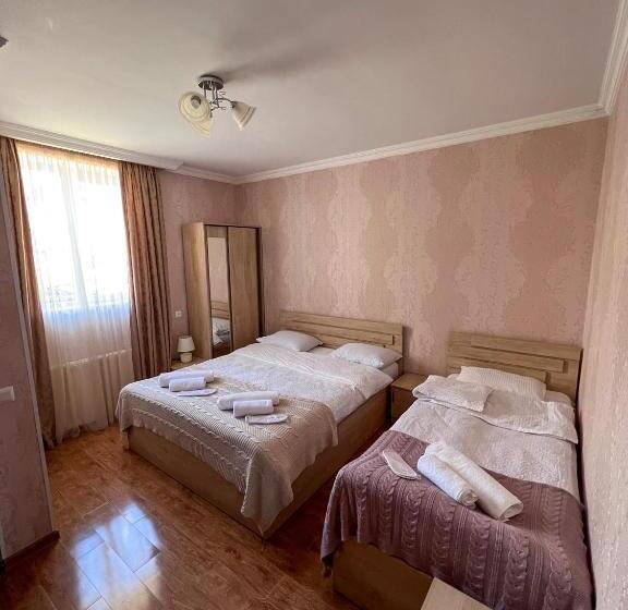 اتاق استاندارد, Giorgi's Guest House