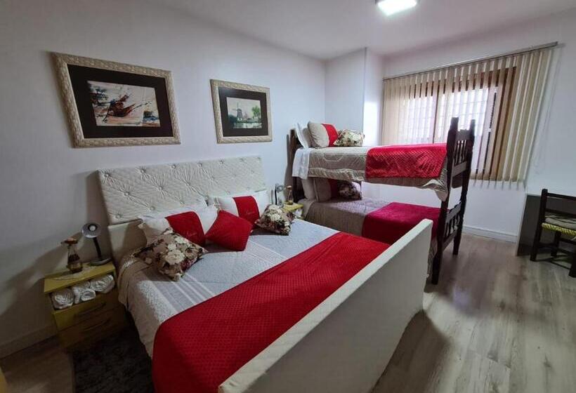 اتاق استاندارد چهار تخته, Pousada Lugama