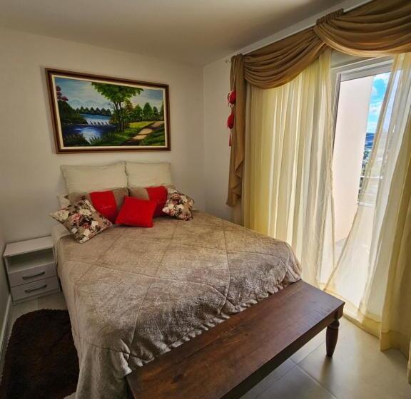 Студио Стандарт с Балконом, Pousada Lugama