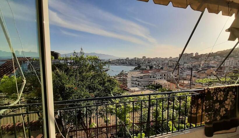 اتاق استاندارد با تخت بزرگ, Guest House And Tavern Leo
