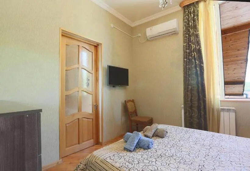 اتاق لوکس, Guest House Eka & Gio