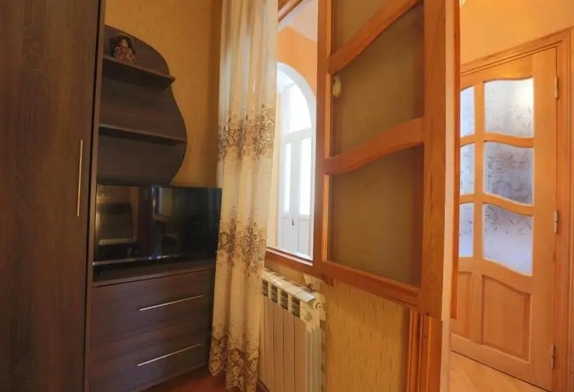 اتاق استاندارد, Guest House Eka & Gio