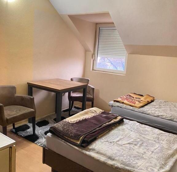 اتاق استاندارد با سرویس بهداشتی مشترک, Guest House Vukovic