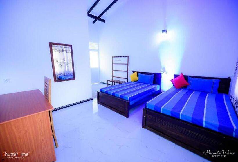 اتاق لوکس, Sera Villa