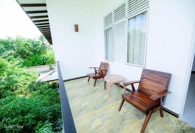 Quarto Triplo Comfort, Sera Villa