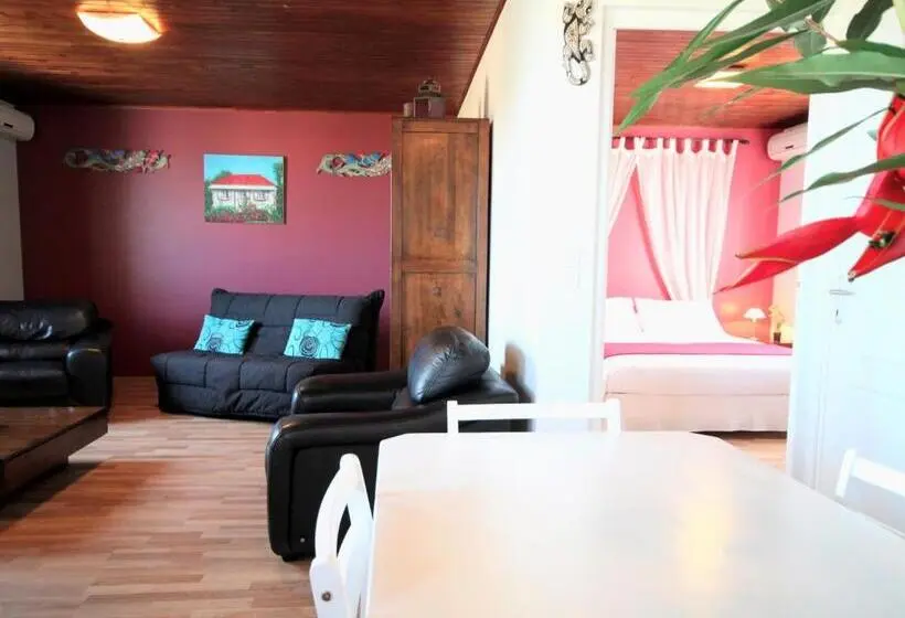 آپارتمان 1 خوابه با چشمانداز دریا, L Oasis De Terre Rouge