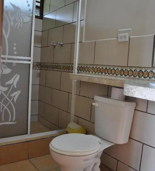 اتاق استاندارد, A Welcome Break Hostal