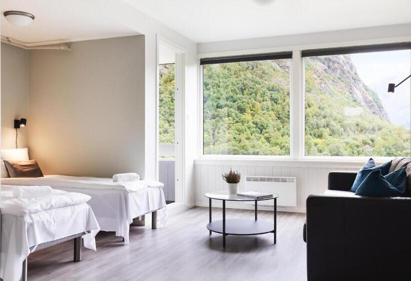 דירה בת חדר שינה 1 עם מרפסת, Trolltunga Apart