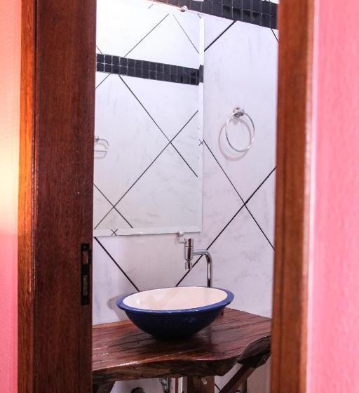 חדר בסיסי לשלושה, Pousada Do Vovô