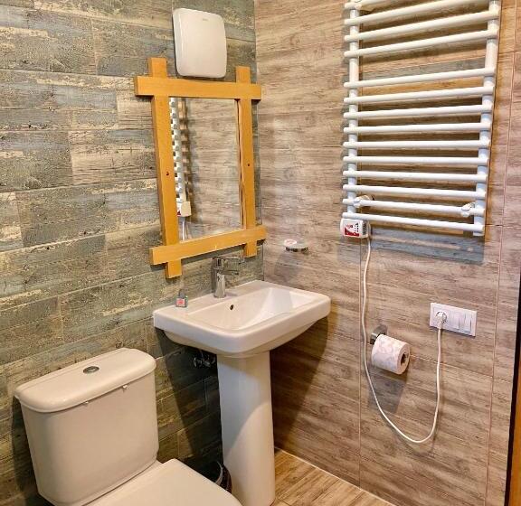 اتاق لوکس با تخت بزرگ, Guest House Savane