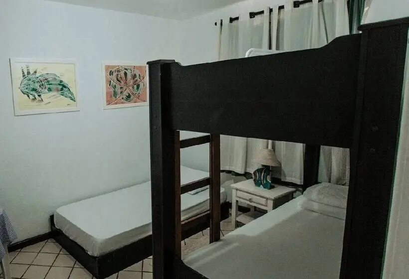 سوییت خانوادگی, Pousada Pontal Da Praia