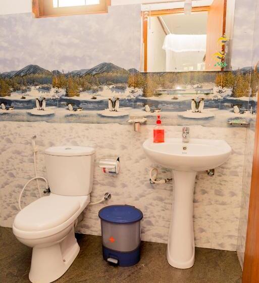 Economy Triple Room, Samiru Guest Inn Ella