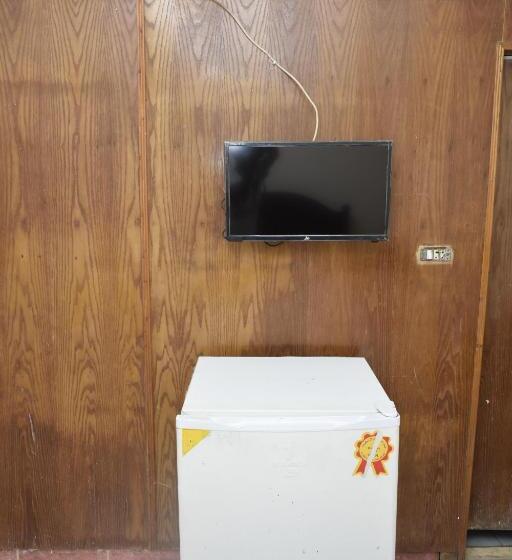 اتاق استاندارد یک نفره, Egyptians Hostel