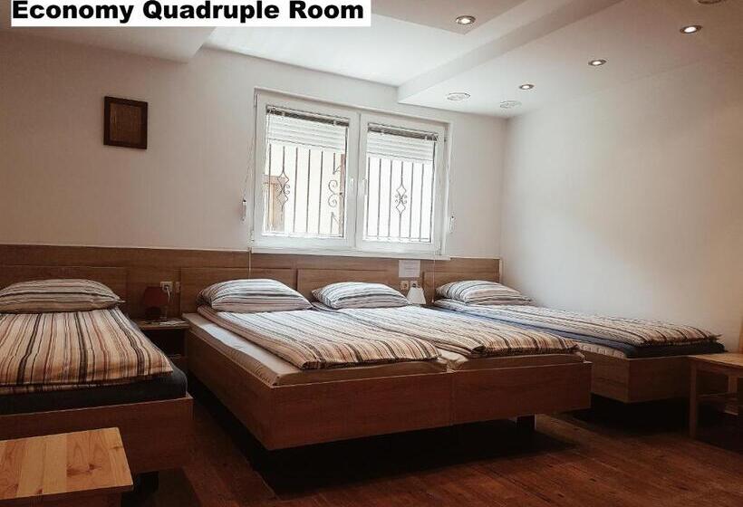 Economy Quadruple Room, Guest House Edem Ii
