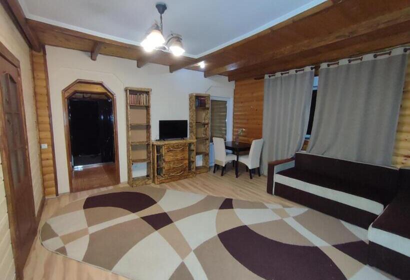 اتاق خانوادگی, Guest House Plai