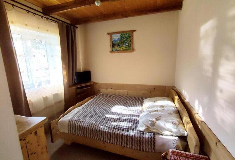 اتاق خانوادگی, Guest House Plai