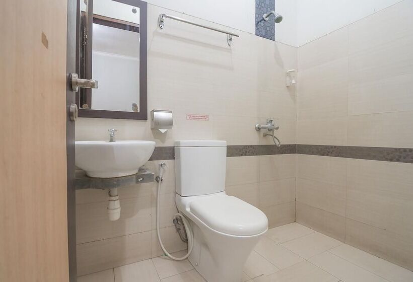 스탠다드 룸, Reddoorz Plus Syariah At Banjarbaru 2