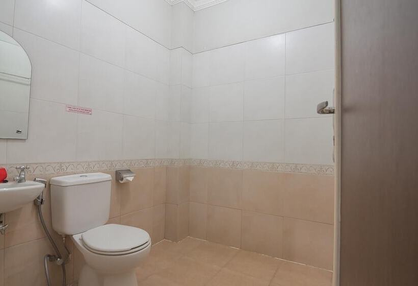 스탠다드 룸, Reddoorz Plus Syariah At Banjarbaru 2