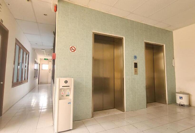 اتاق استاندارد چهار تخته, Thanh Nien Guest House