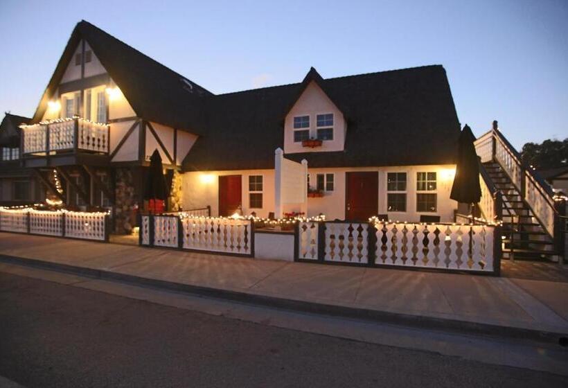 2ダブルベッドのスタンダードルーム, New Haven Inn