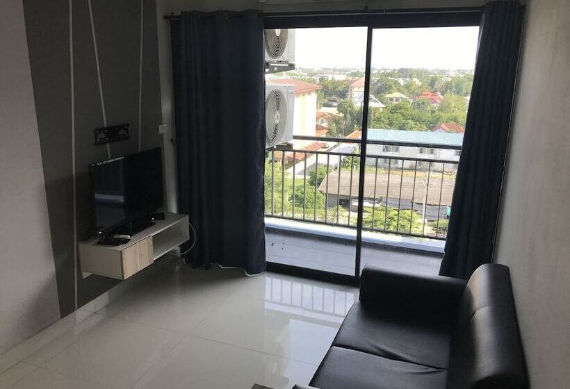 스위트, Ploen Ploen Residence