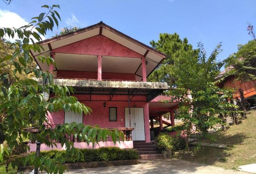 בית, 4 חדרי שינה, Chatfah Resort