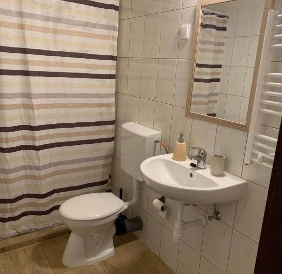 اتاق استاندارد, Harmónia Vendégház