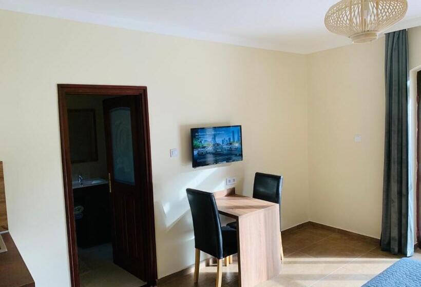 اتاق استاندارد با تراس, Harmónia Vendégház