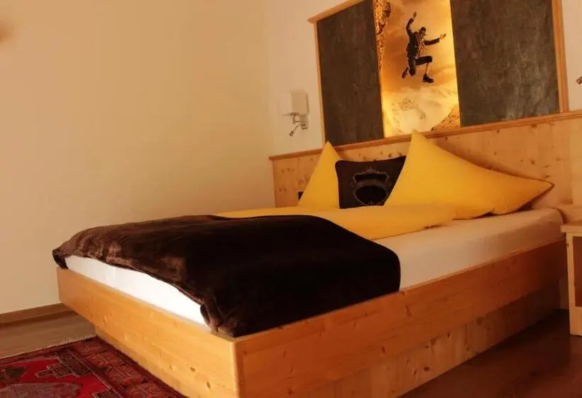 マウンテンビューデラックスルーム, Haus Hintertux