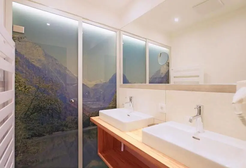 山の見えるスーペリアルーム, Haus Hintertux