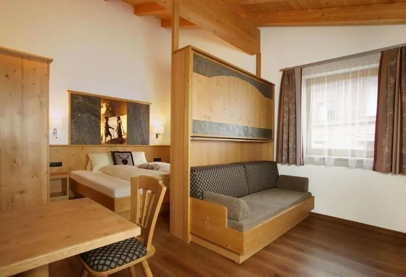 山の見えるスーペリアルーム, Haus Hintertux