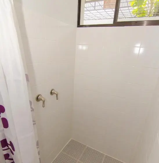 اتاق استاندارد, La Bicicleta Hostal