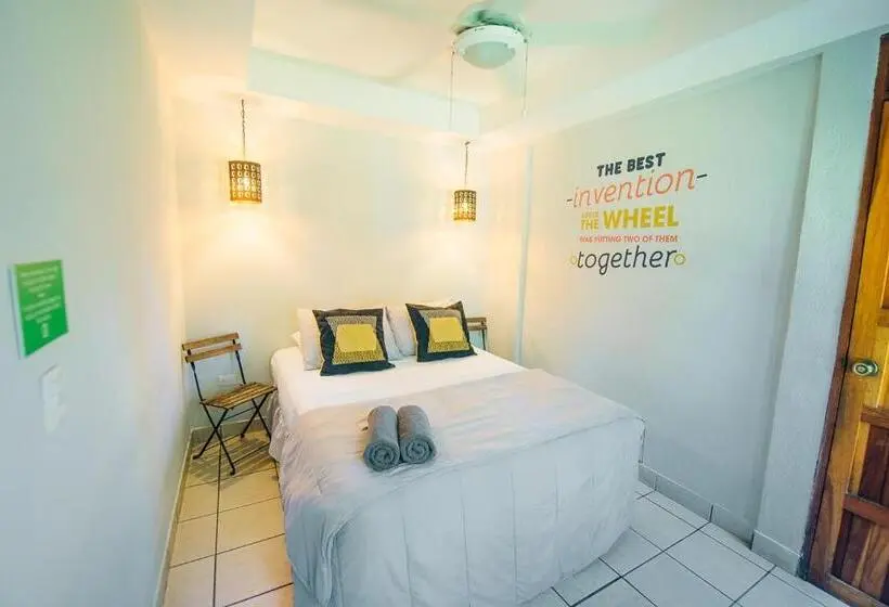 اتاق استاندارد, La Bicicleta Hostal