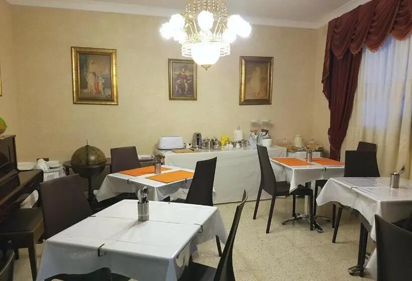 اتاق استاندارد سه نفره, D Ambrogio Guest House