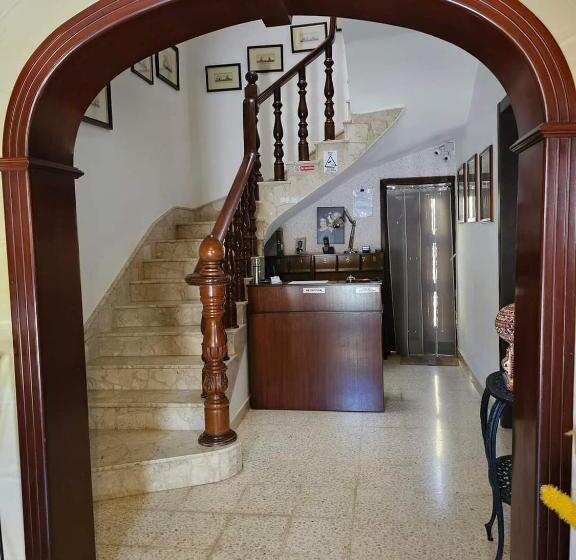اتاق کلاسیک چهارنفره, D Ambrogio Guest House