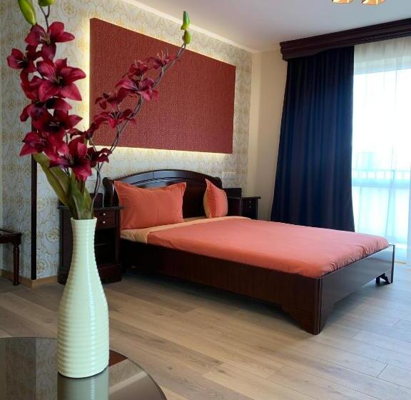 Апартаменты 2 Спальни, Pensiunea Junior