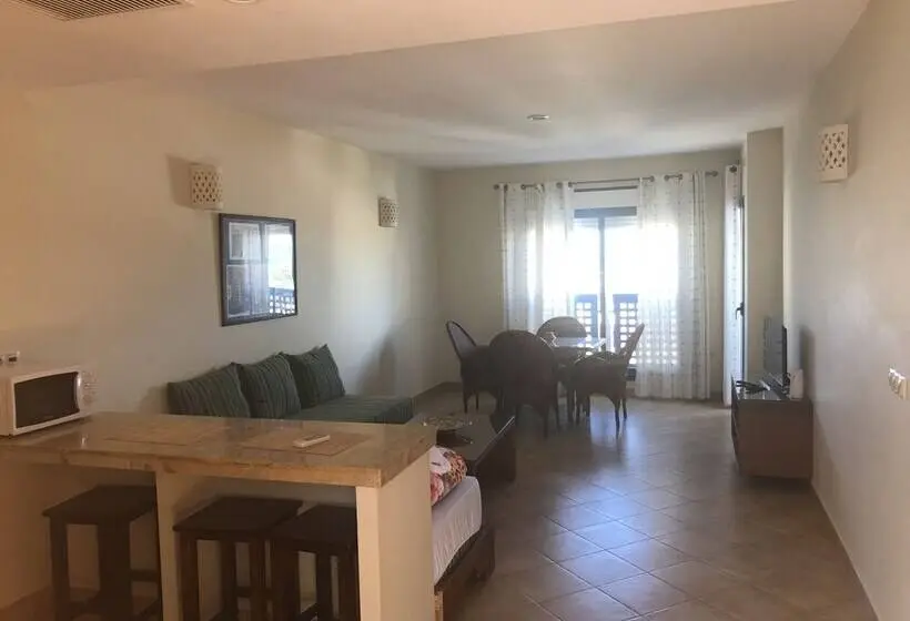 Huoneisto 2 Makuuhuonetta, Residencia Turistica Garcia